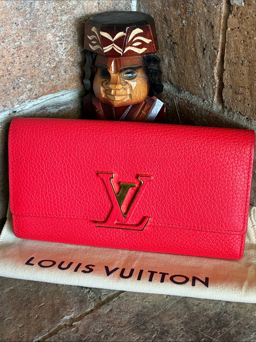 ❤️ Louis Vuitton Capucines Red Wallet with Gold Accents Taurillon leather